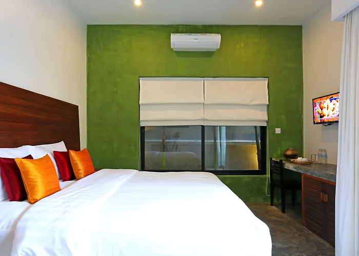 Chhouy Vathna Angkor Boutique Siem Reap
