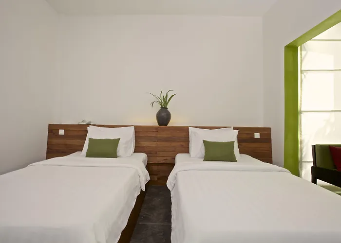 Chhouy Vathna Angkor Boutique Siem Reap