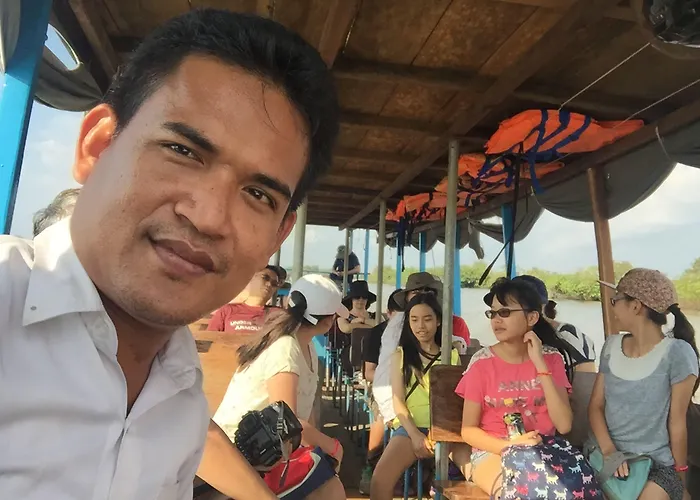 Chhouy Vathna Angkor Boutique