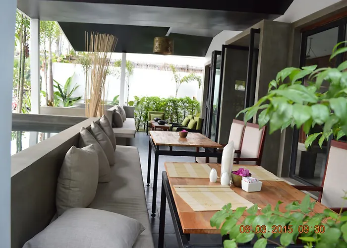 Chhouy Vathna Angkor Boutique Siem Reap